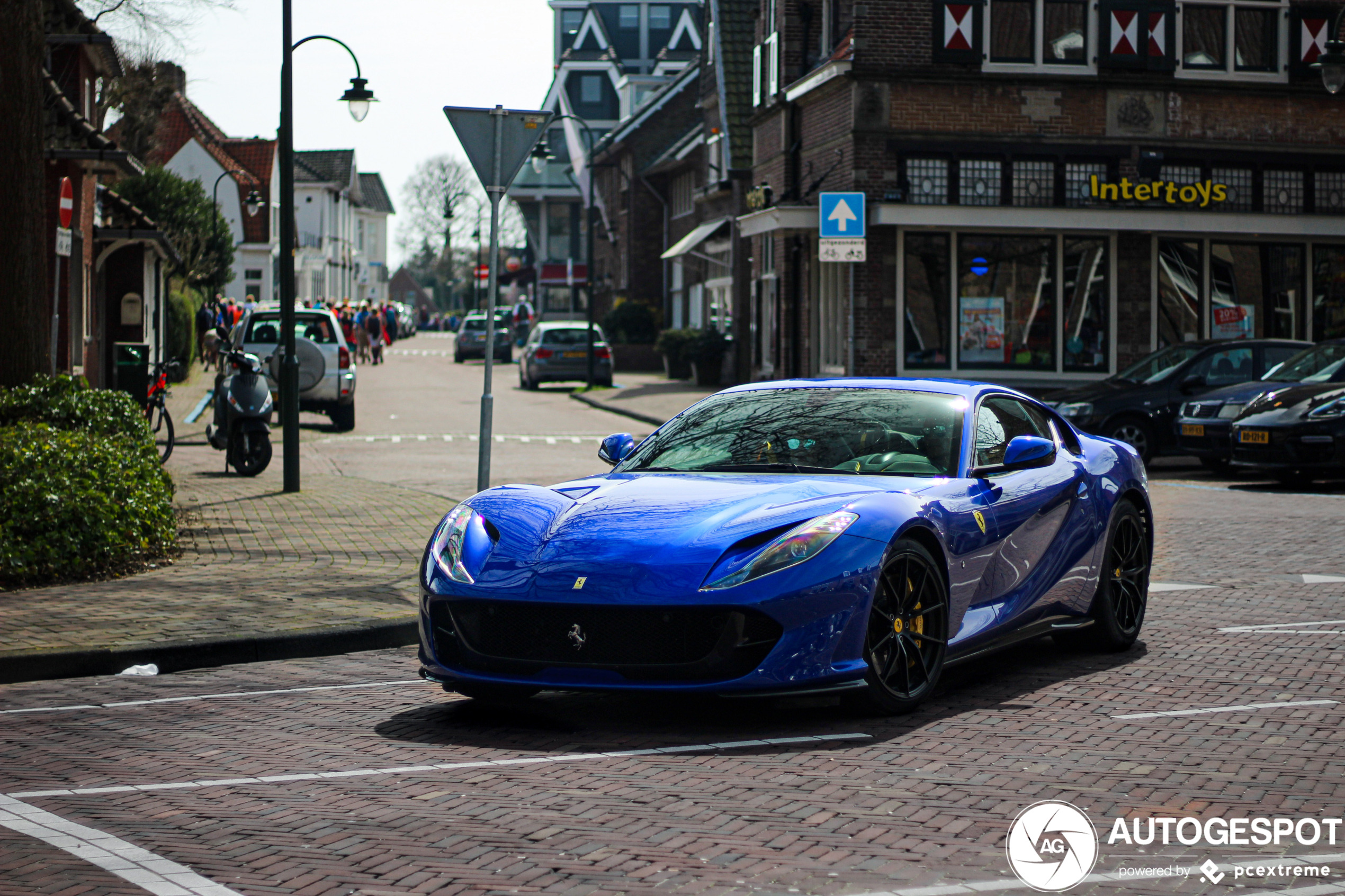 Ferrari 812 Superfast