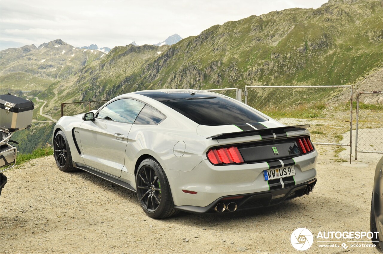 Ford Mustang Shelby GT350 2015