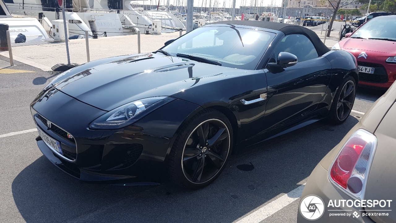 Jaguar F-TYPE S V8 Convertible