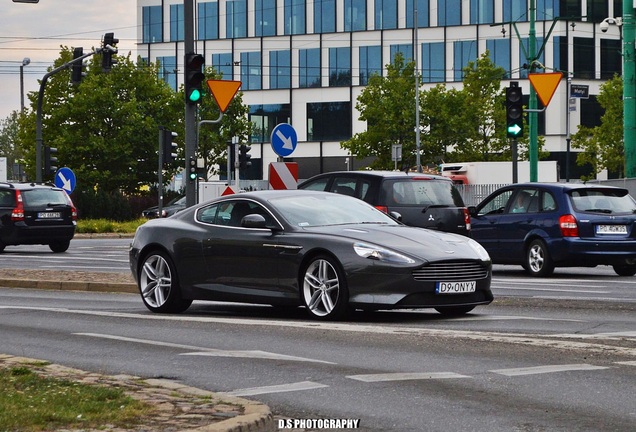 Aston Martin DB9 2013