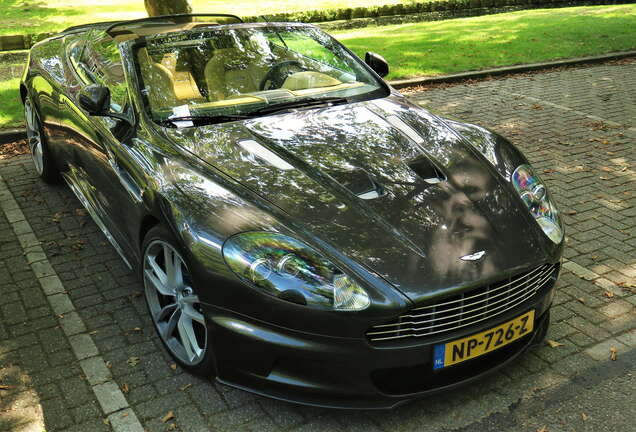 Aston Martin DBS Volante