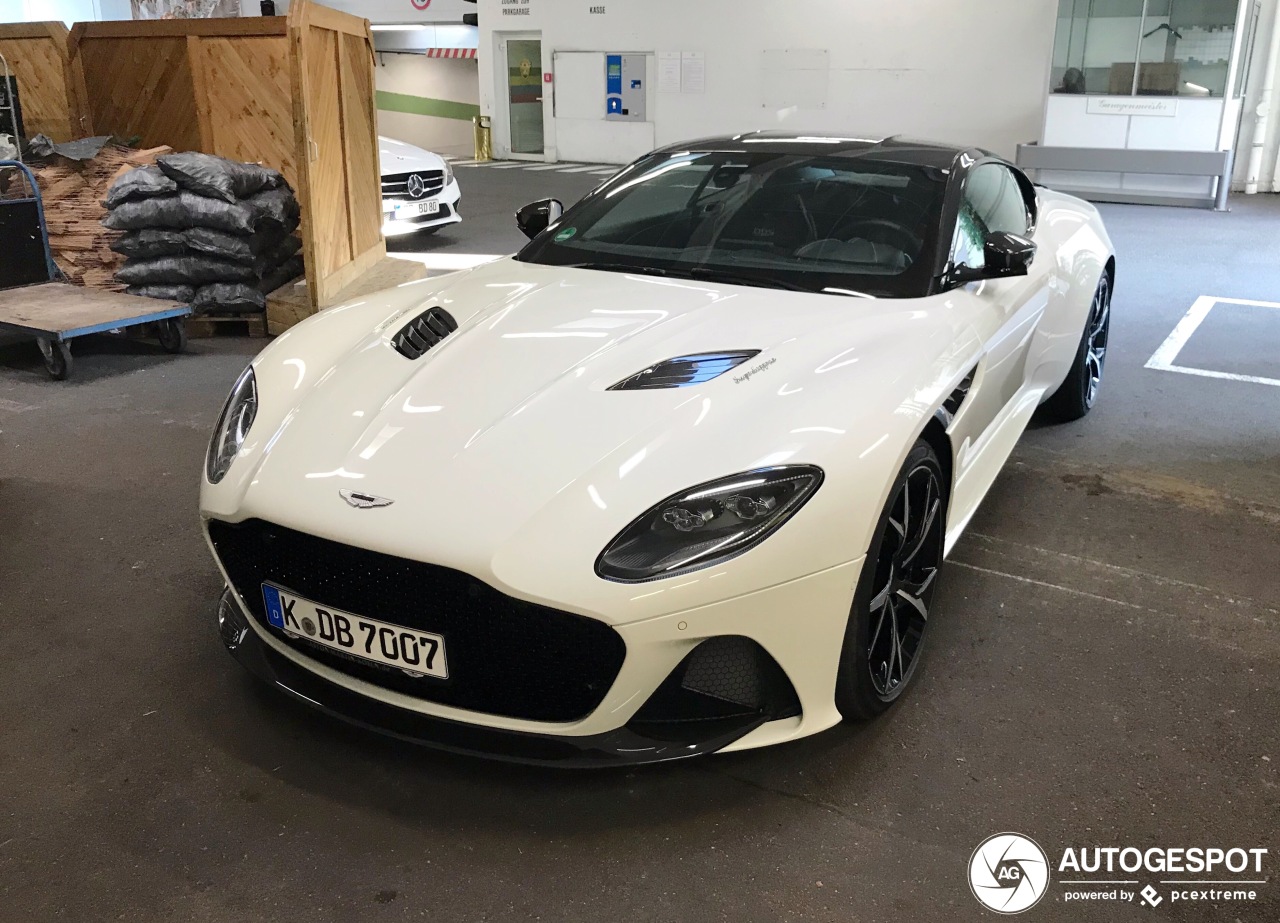 Aston Martin DBS Superleggera