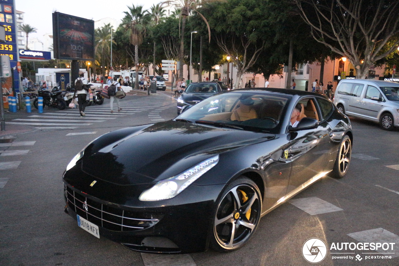 Ferrari FF