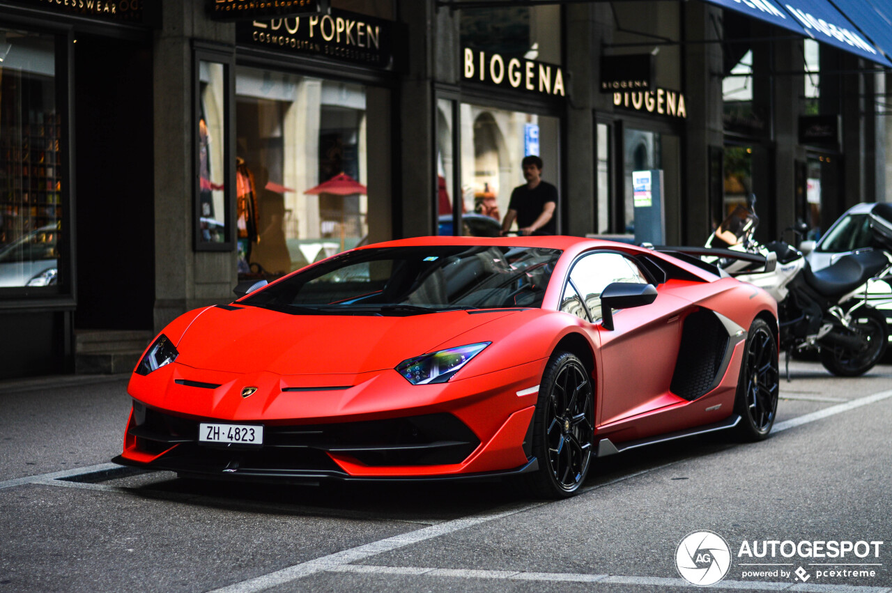 Lamborghini Aventador LP770-4 SVJ