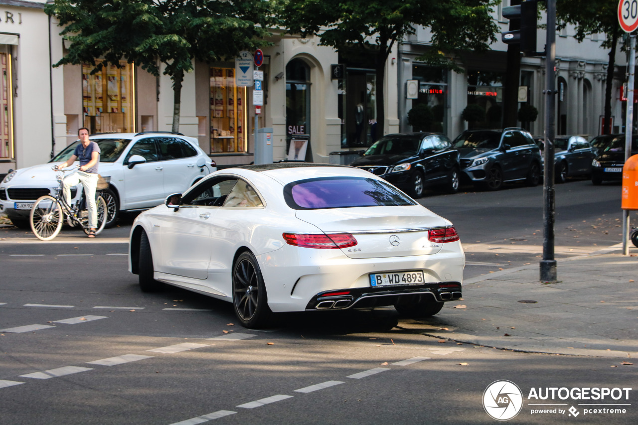 Mercedes-Benz S 63 AMG Coupé C217