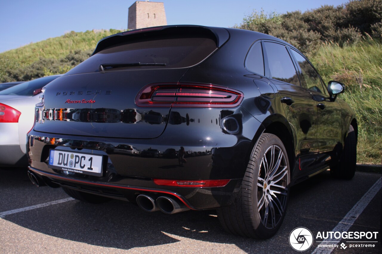 Porsche 95B Macan Turbo Exclusive Performance Edition