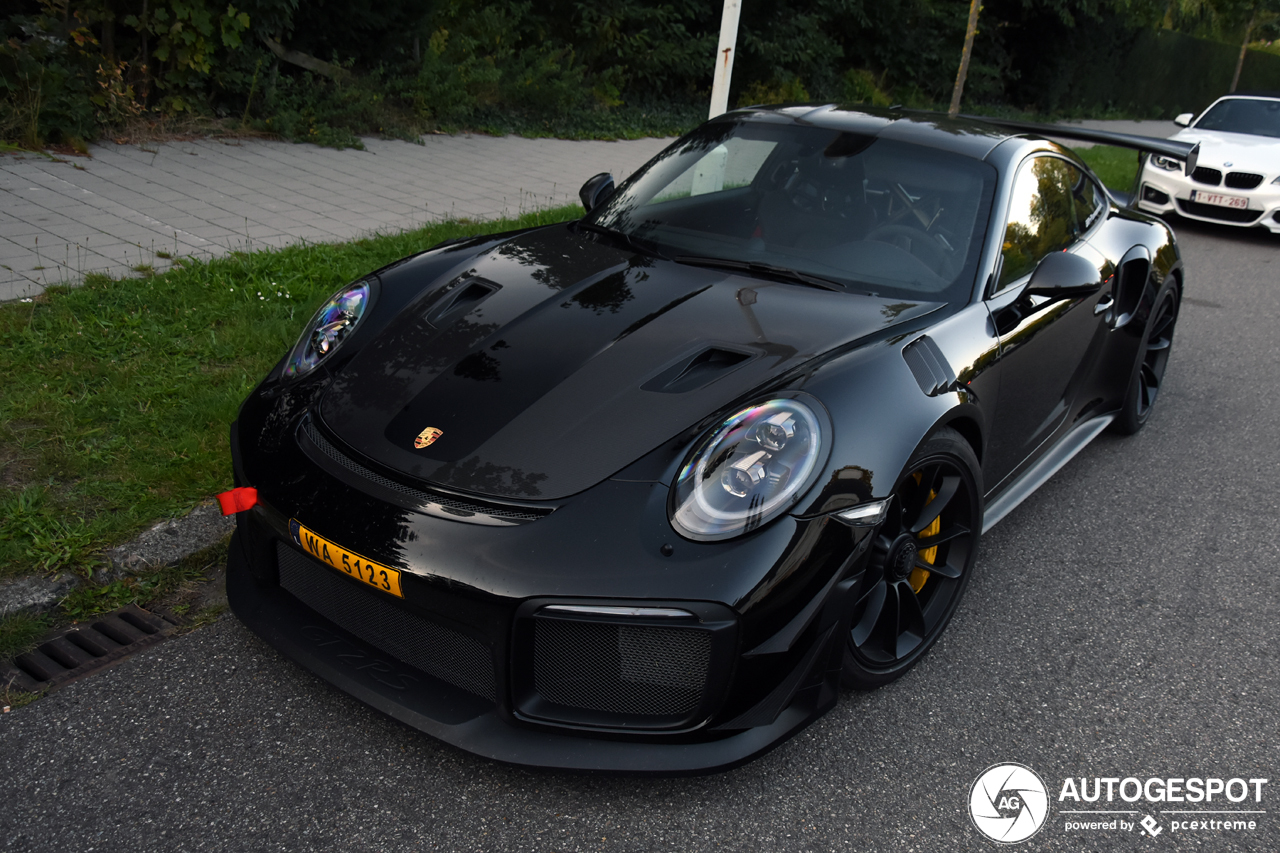 Porsche 991 GT2 RS Weissach Package