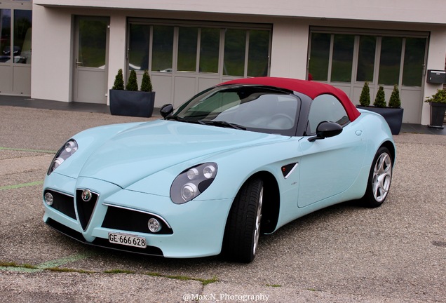 Alfa Romeo 8C Spider