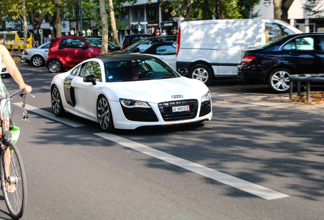 Audi R8 V10