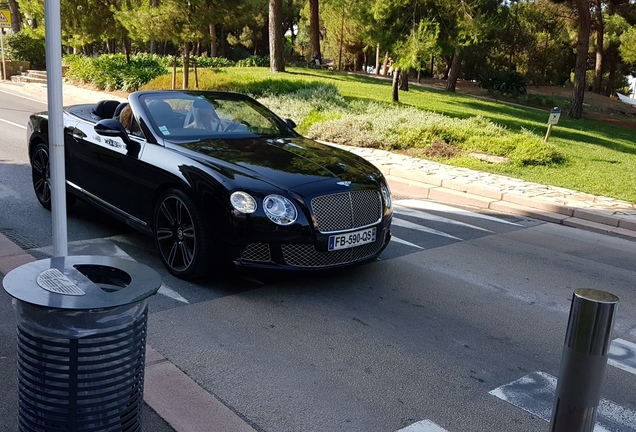 Bentley Continental GTC 2012