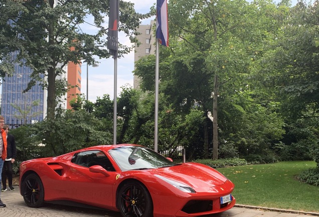 Ferrari 488 Spider