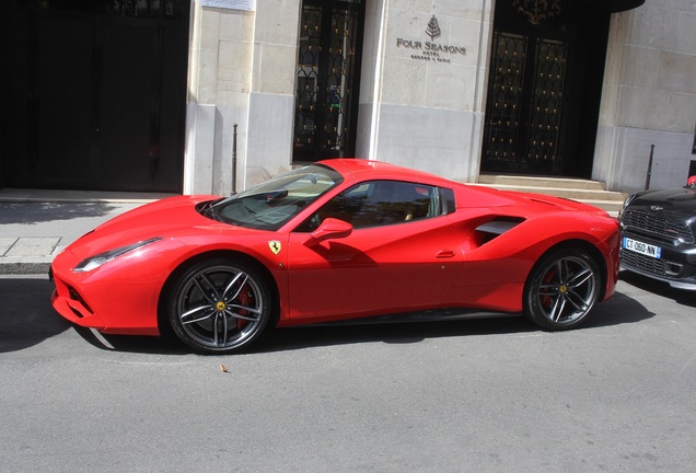 Ferrari 488 Spider