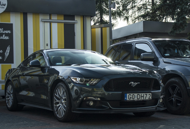 Ford Mustang GT 2015