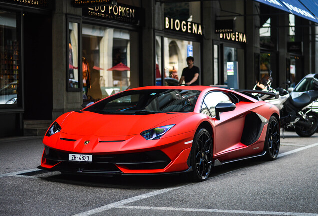 Lamborghini Aventador LP770-4 SVJ