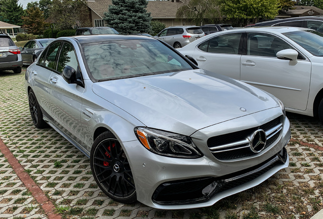 Mercedes-AMG C 63 S W205