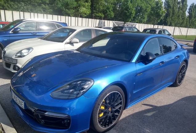 Porsche 971 Panamera Turbo S E-Hybrid