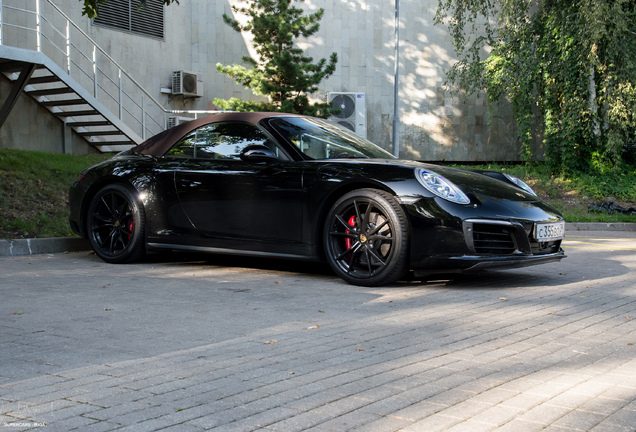 Porsche 991 Carrera 4S Cabriolet MkII