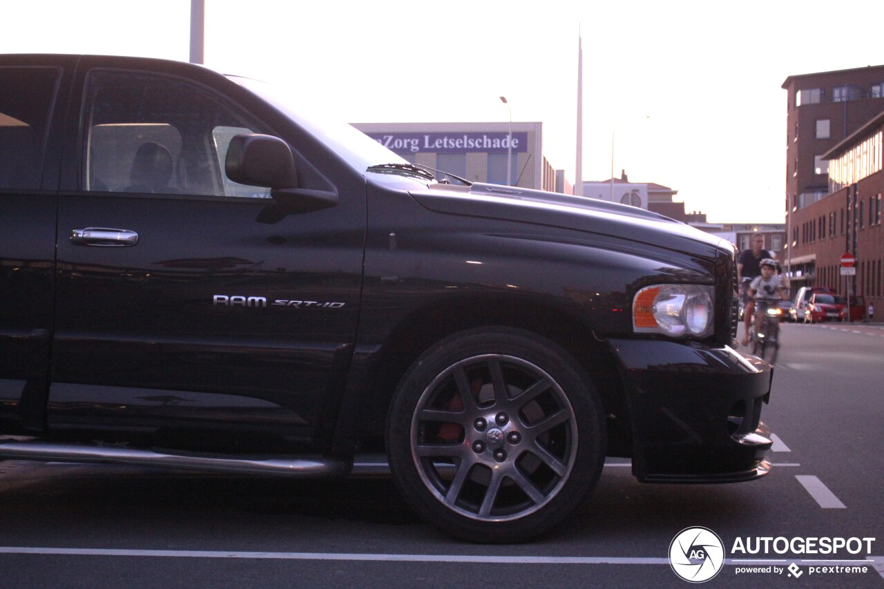 Dodge RAM SRT-10 Quad-Cab