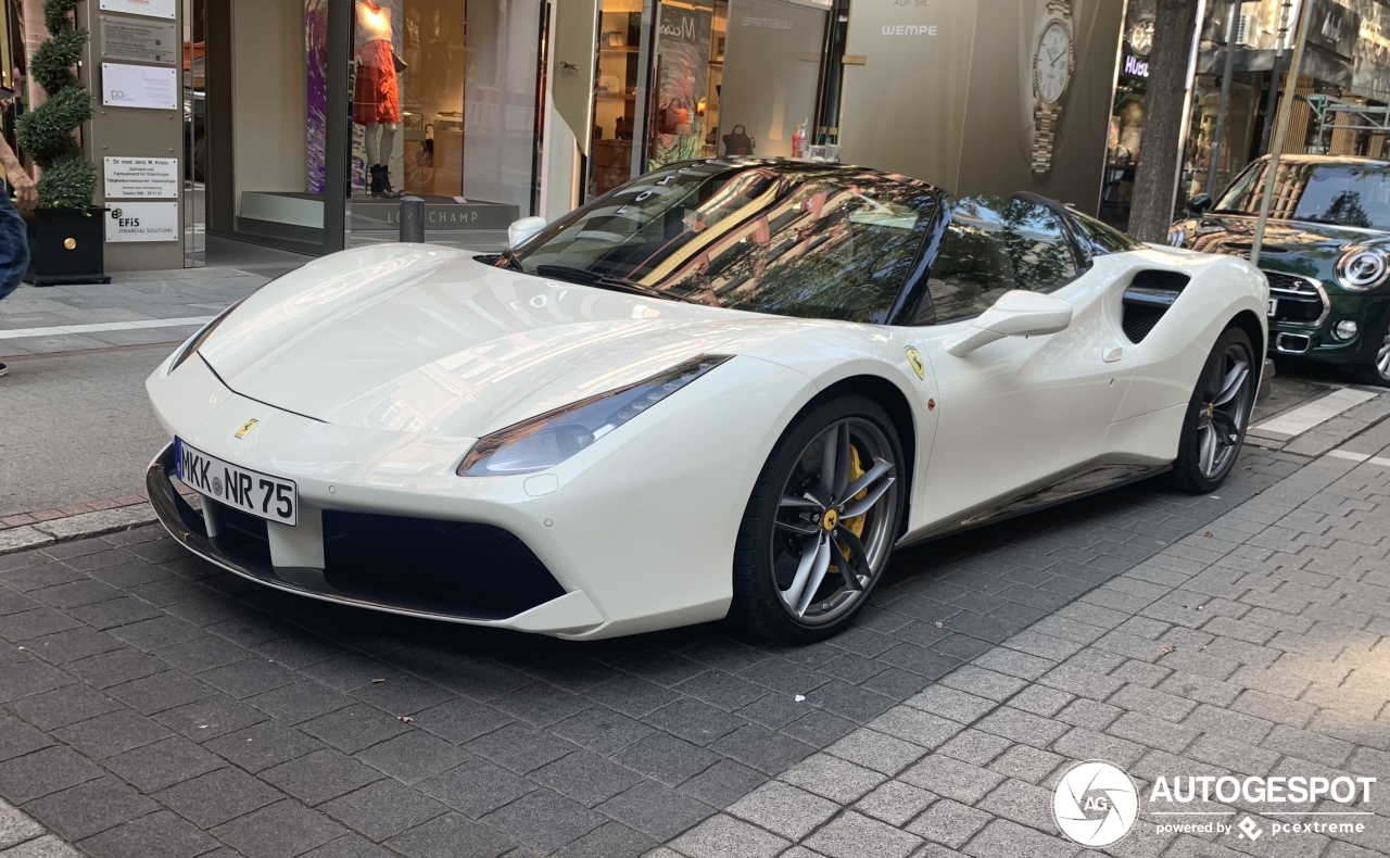 Ferrari 488 Spider