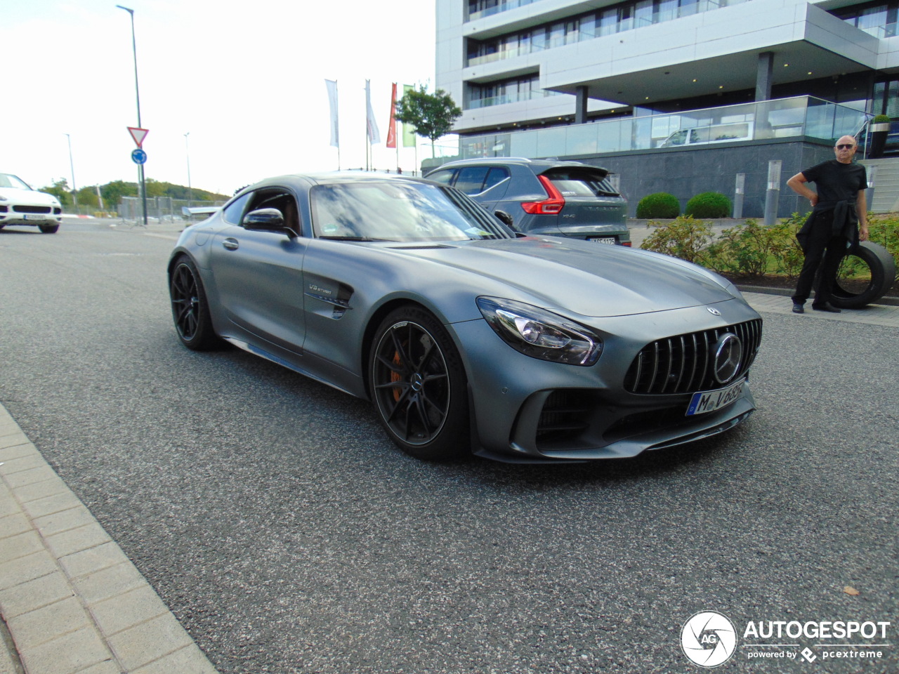 Mercedes-AMG GT R C190