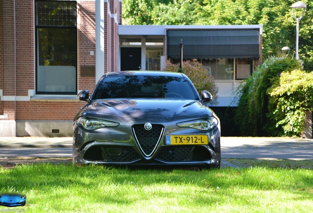 Alfa Romeo Giulia Quadrifoglio