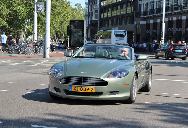 Aston Martin DB9 Volante