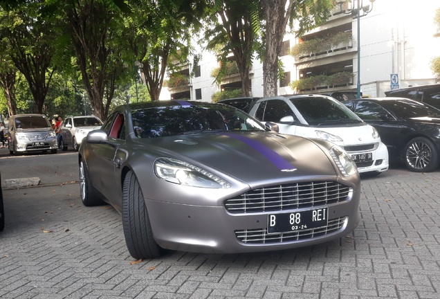 Aston Martin Rapide