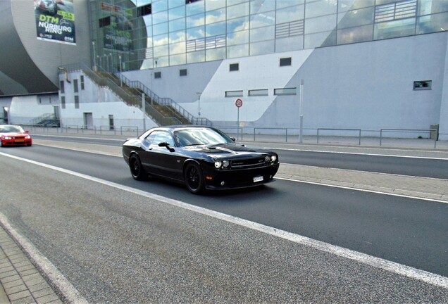 Dodge Challenger SRT-8 392