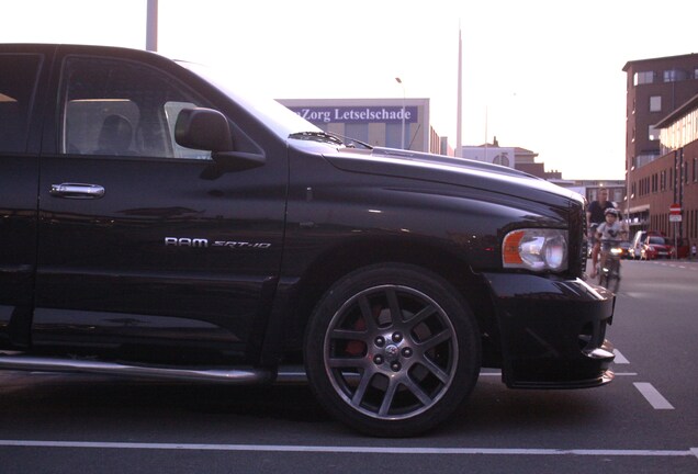 Dodge RAM SRT-10 Quad-Cab