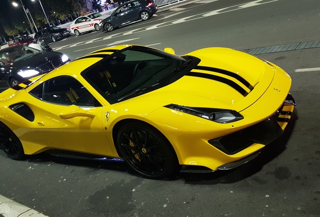 Ferrari 488 Pista