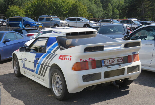 Ford RS200