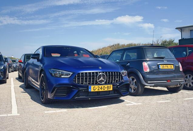 Mercedes-AMG GT 63 S X290