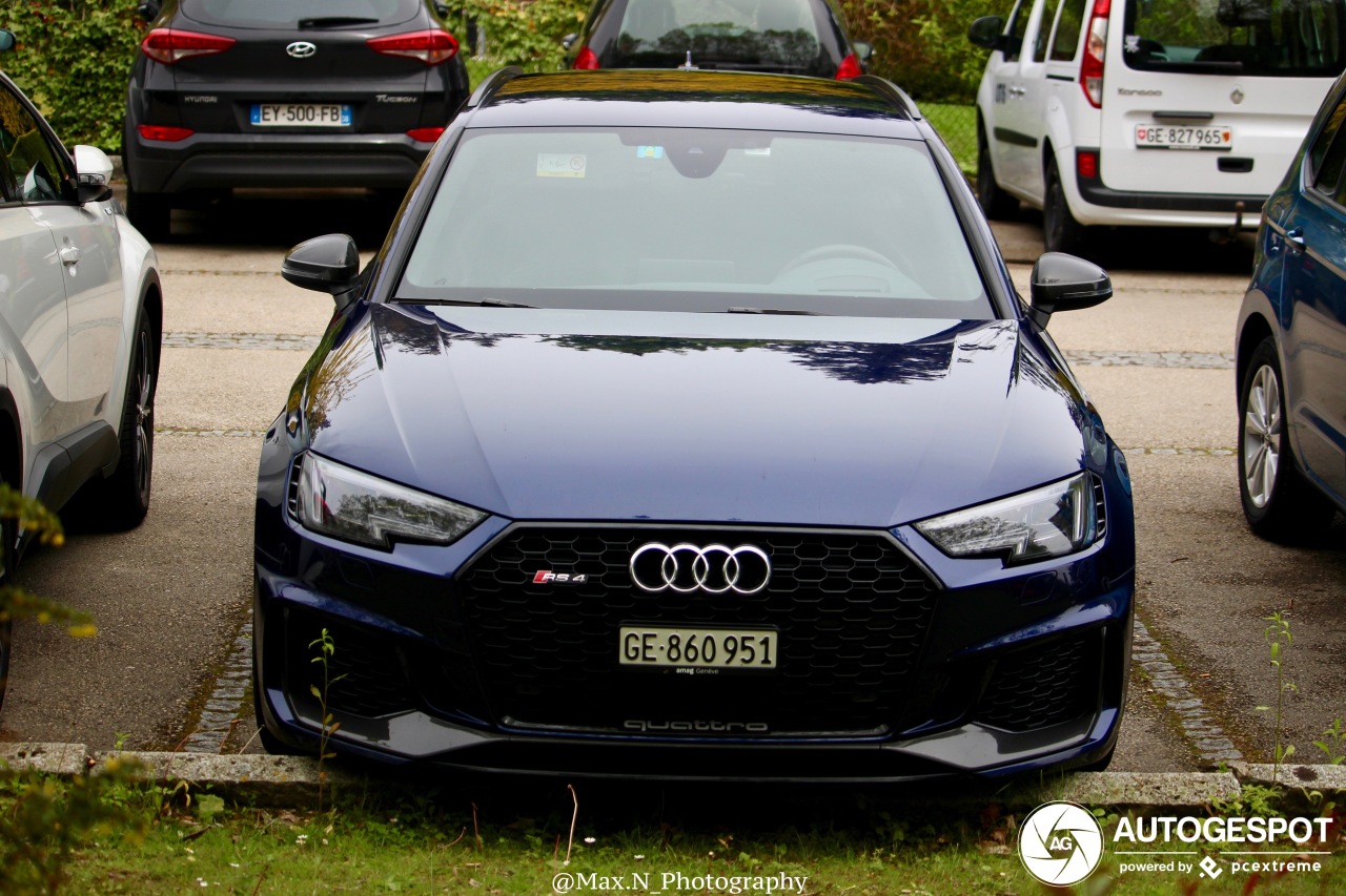 Audi RS4 Avant B9