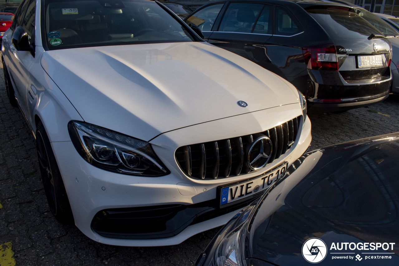 Mercedes-AMG C 63 Estate S205