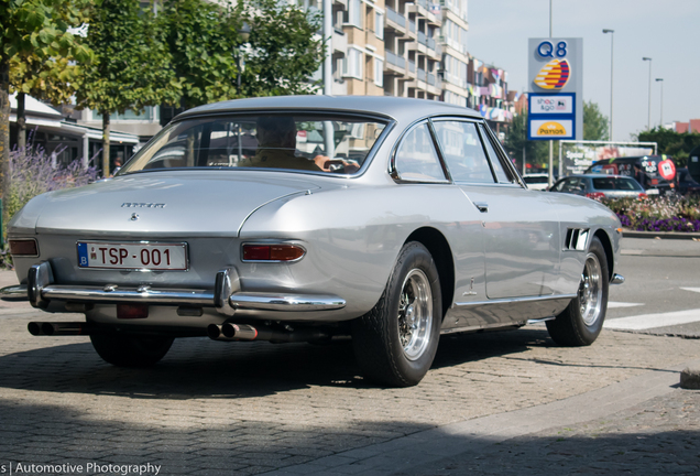 Ferrari 330 GT 2+2 Series II