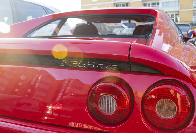 Ferrari F355 GTS