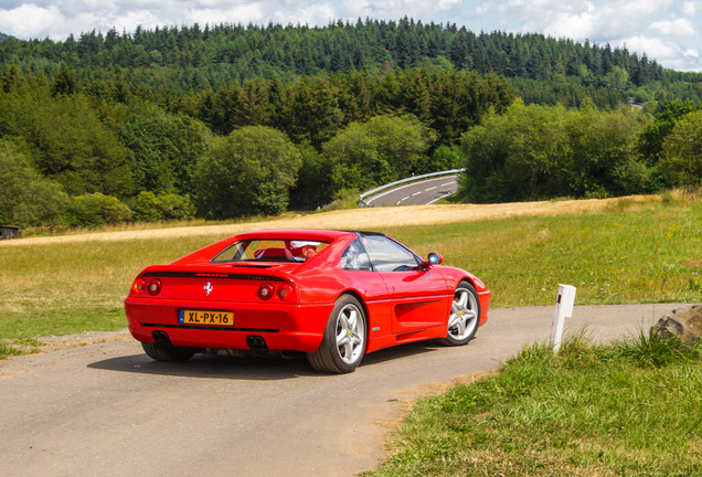 Ferrari F355 GTS