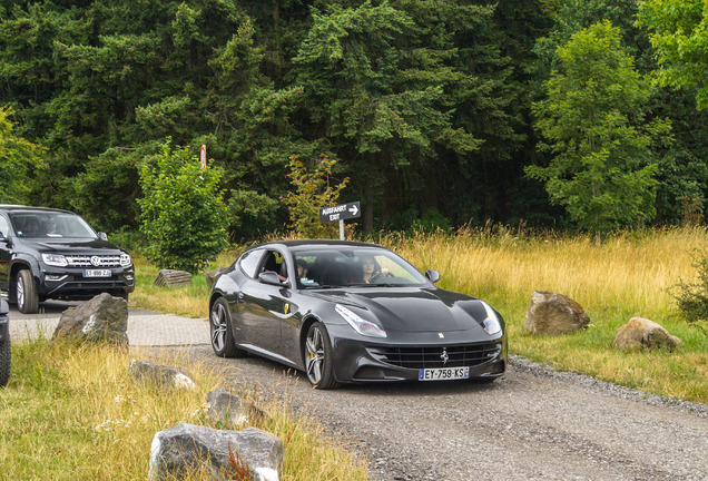 Ferrari FF