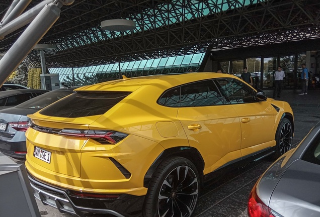 Lamborghini Urus