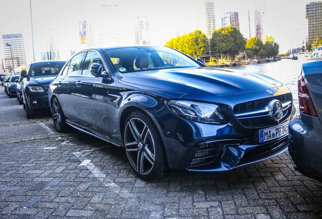 Mercedes-AMG E 63 S W213