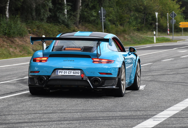 Porsche 991 GT2 RS Weissach Package