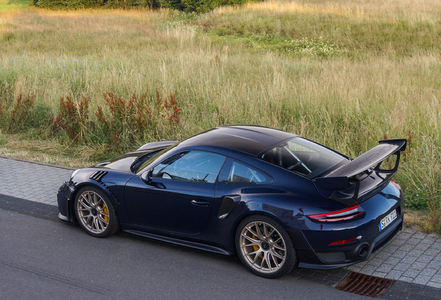 Porsche 991 GT2 RS Weissach Package