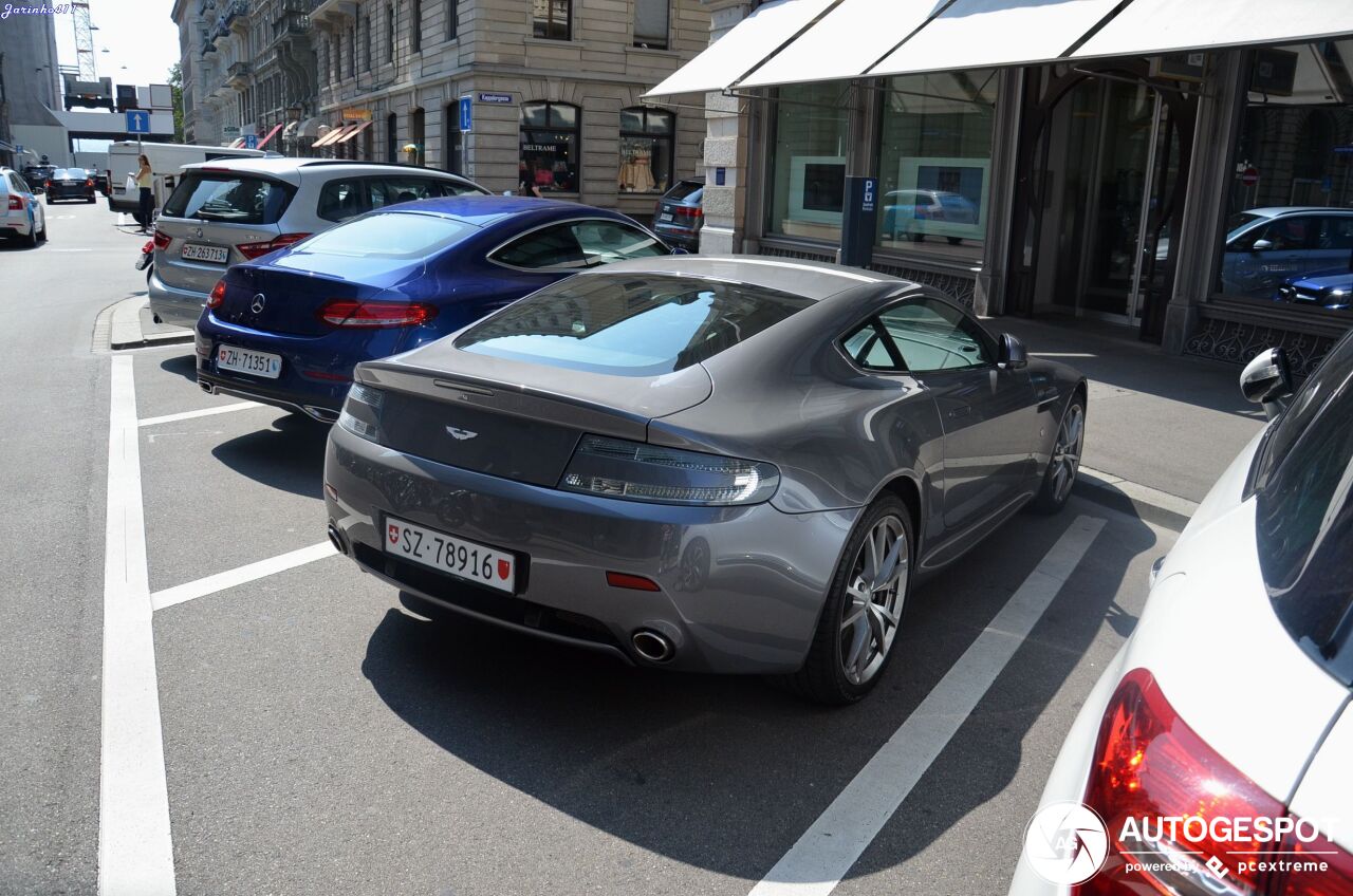 Aston Martin V8 Vantage