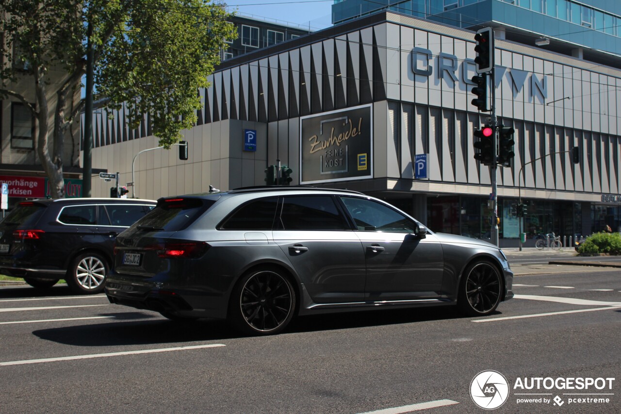 Audi RS4 Avant B9