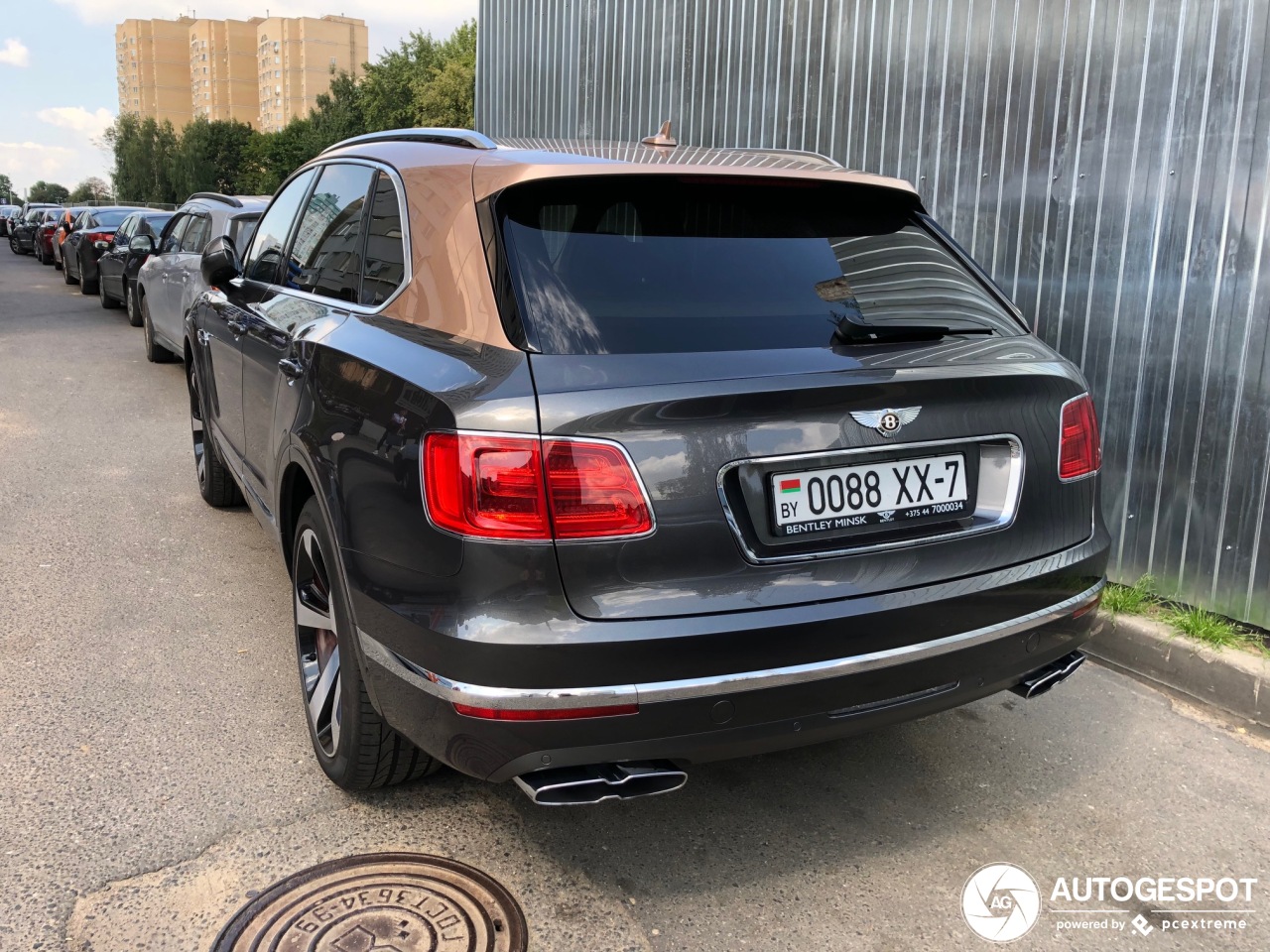 Bentley Bentayga V8