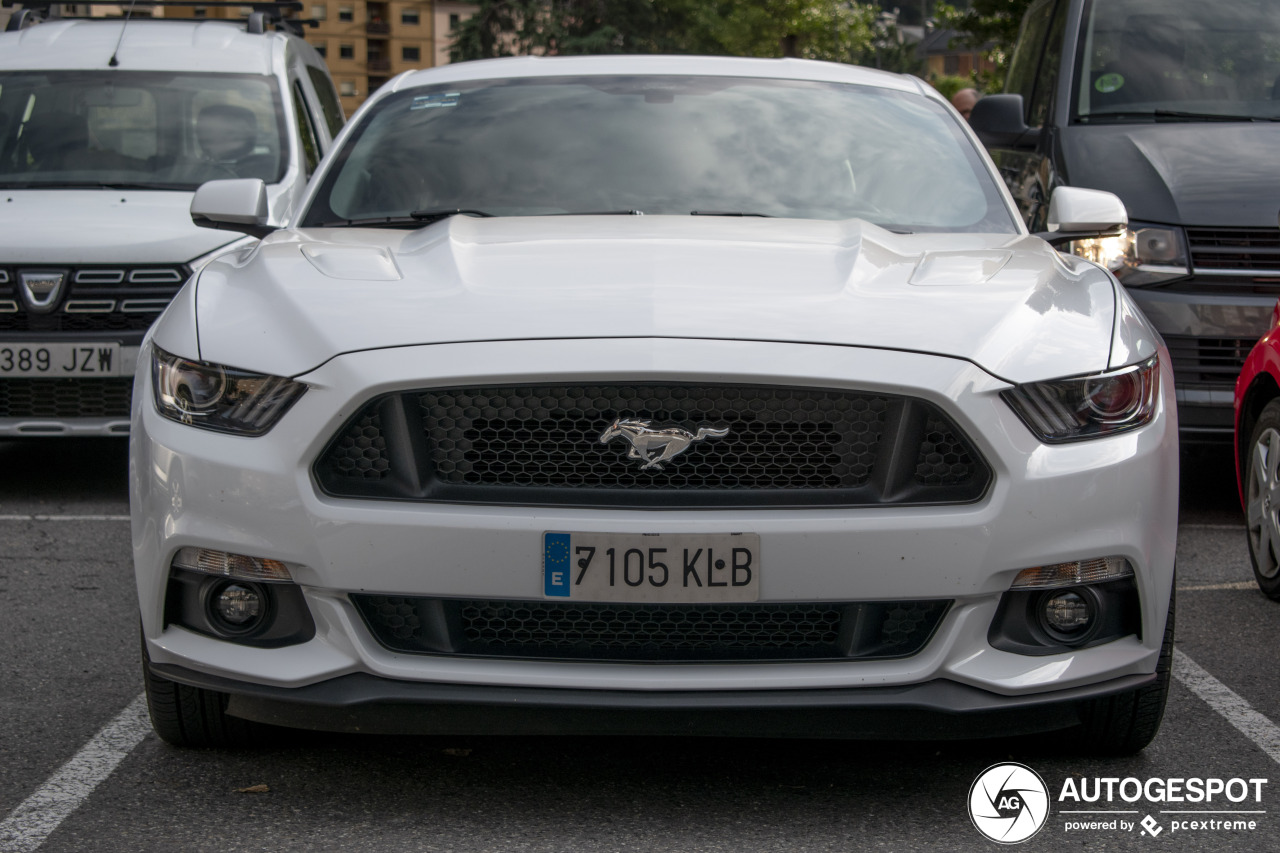 Ford Mustang GT 2015