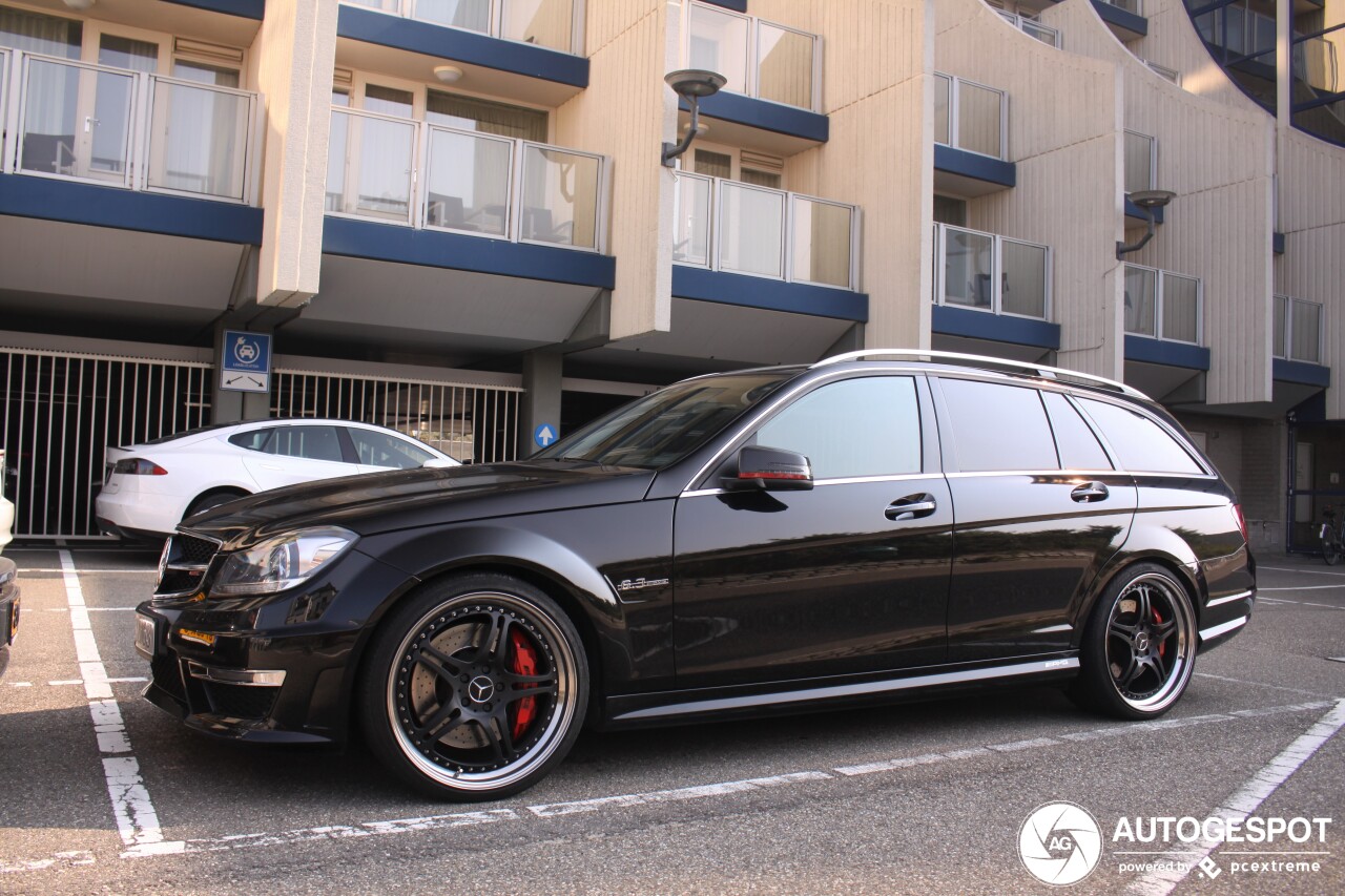 Mercedes-Benz C 63 AMG Estate 2012