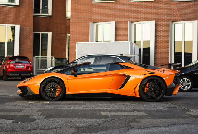 Lamborghini Aventador LP750-4 SuperVeloce Roadster