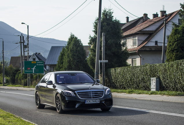 Mercedes-AMG S 63 V222 2017