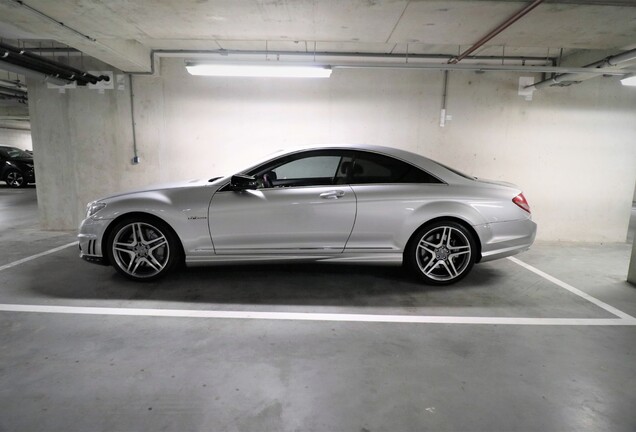 Mercedes-Benz CL 63 AMG C216